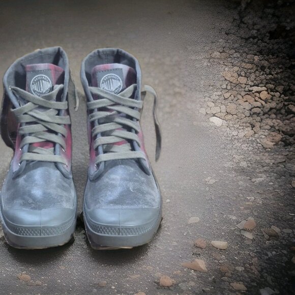 Palladium PAMPA HI High- top Lace Up Plaid Sneaker Shoes Women's Size 8.5 - Picture 3 of 7